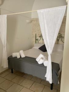 White House Flats & Studios