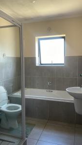 Delightful Retreat in Parklands,Cape Farms,Cape Town