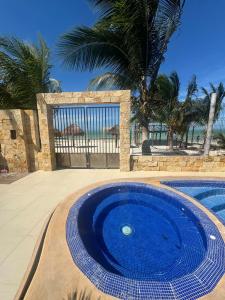 House for 15 people on the beach shore