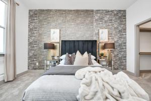 Modern Houston Retreat at NRG Stadium in TX Med Center