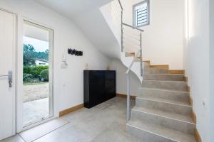 Villa contemporaine 170 m2 havre de paix piscine