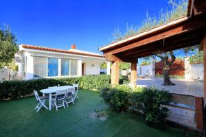 Ciachea Home Casa indipendente con parcheggio vicino Palermo e aeroporto