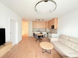 4Roses City Apartment