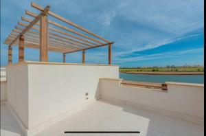 Stunning Villa with breathtaking golf & lake view