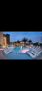 Cozy Luxury Modern Apartment movie couches