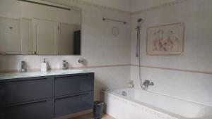 Villa with garden&pool, 4 air-conditioned rooms