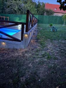 Vikendica dolina mira