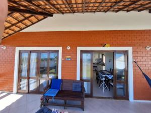 Casa espaçosa de frente para o mar