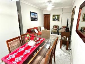 Apto próximo do Shopping Barra e do Circuito Carnaval