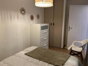 Appartement 2 Pièces avec Garage - Bormes-les-Mimosas - FR-1-251-884