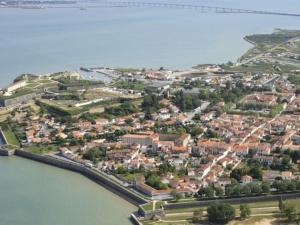 Mobil home de Prestige avec Jacuzzi à Dolus-dOléron - API-1-52-1439