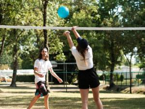 Mobil home 4 personnes avec terrasse à Dolus-dOléron - API-1-52-1442