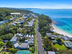 Whalers Retreat - Hyams Beach 3BR cottage