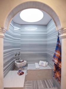 Deluxe Double Room with Turkish Bath room in Nea Efessos