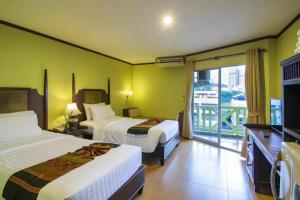 Phuphaya Resort Pattaya