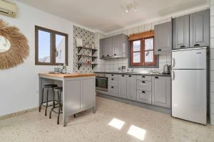 Modern Sea View Apartment Nerja