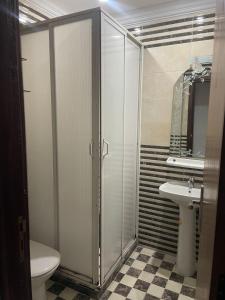 Spacious 3-Bedroom apartment near the ocean