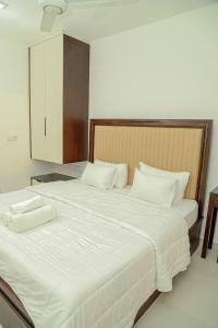 Colombo Coast Beachfront Apartment