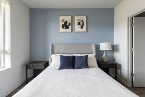 Landing Amazing 1BD Courtyard Clubhouse