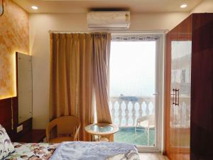 Kaveri lavish apartment