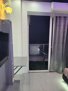 Sm studio stay