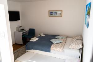 Holiday House with scenic Apartment