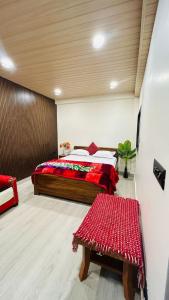 Peaks & Pines - A Boutique Homestay