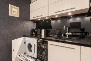 Aquamarine Apartment 2