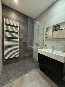 The bistrot - Lyon - Tête dor - Cité internationale