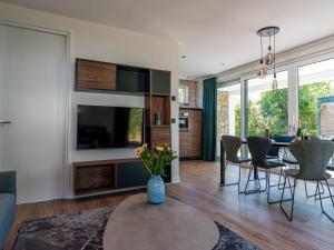 Beautiful luxurious villa situated in Den Burg