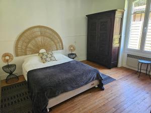 Maison pour 8 personnes sur grand terrain arboré