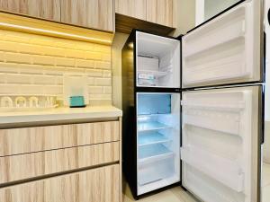 Romantic Sea & Penang Bridge View Luxury 2BR