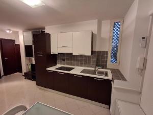 IL FARO - garage mt 4,75 - beach mt 150 - 09001-LT-1414