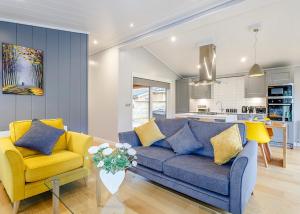 Elton Furze Retreats