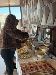 Blumont aparthotel durres