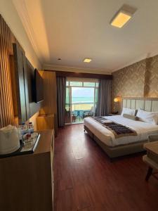 Mermaid Beach Hotel LLC