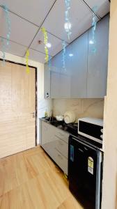 sky view stay