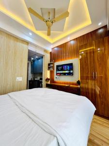 sky view stay