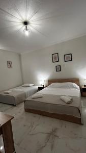 Aristotelis apartment