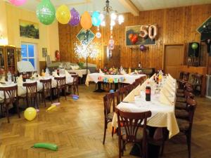 Gäste Zimmer-Ristorante Kochertal da Enzo