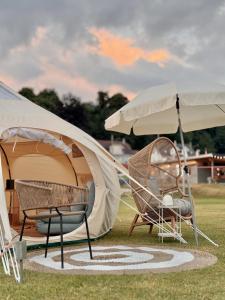 Strandbad Steckborn mit Herberge, Camping & Glamping