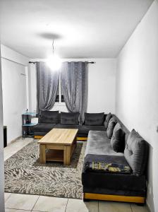 appartement familial a 5min de lhôpital Mohamed 6
