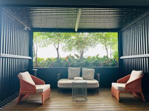WOW! Sea & Penang Bridge View Infinity Pool 2BR
