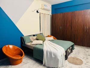 Modern Nest 2BHK Flat Near AIG & DLF Gachibowli