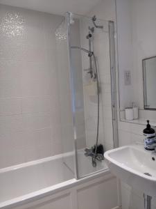 Modern Luxury Guest Bedrooms Gerrards Cross