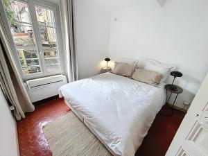 Cosy & modern 1 Bedroom Forville old town 207
