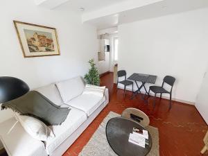 Cosy & modern 1 Bedroom Forville old town 207