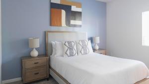 Landing Apartments - Cadence at Cates Creek