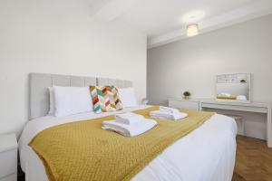 2 Royal Serviced Apartments, Ground Floor, two Bed,Fast Wifi - Space