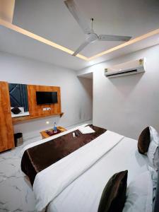 HOTEL GK VILLA